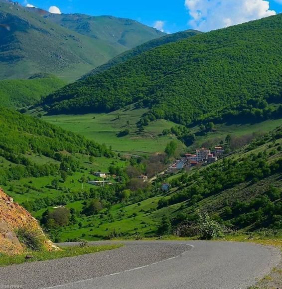 La Valle e il  Parco della foresta di Makidi