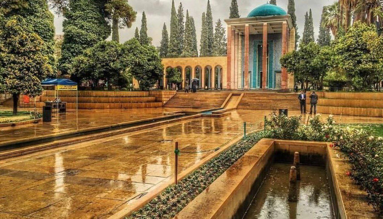 Saadi di Shiraz: La voce immortale della poesia persiana.